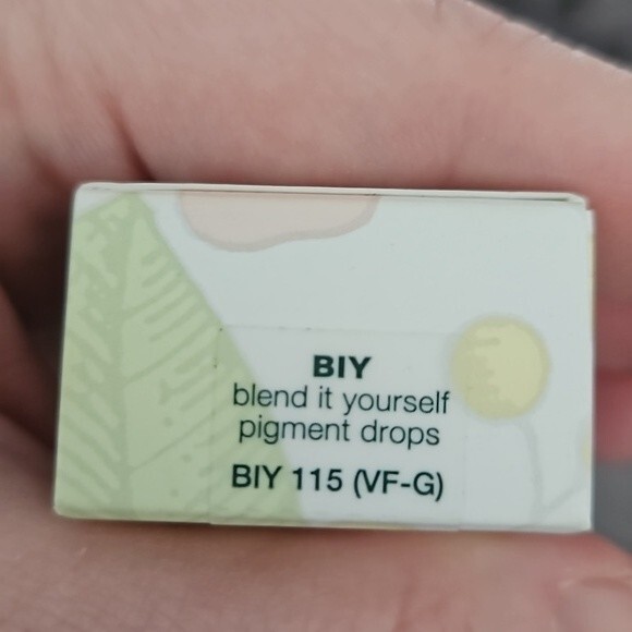 Clinique BIY blend it yourself pigment drops 115 VF-G - Picture 2 of 9